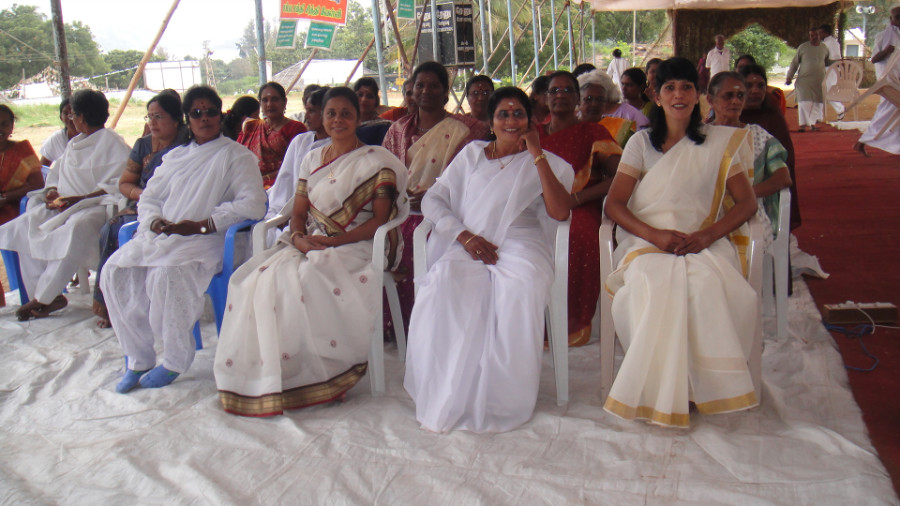 53 Pongal Events Pattimandram Valgai Oru Puthotahama Elai Porradama